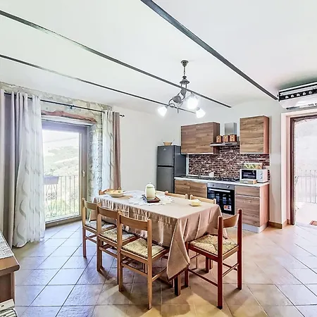 Il Casolare Di Campagna - Piano 1 By Interhome * Archi (Chieti)