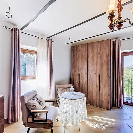 Il Casolare Di Campagna - Piano 1 By Interhome